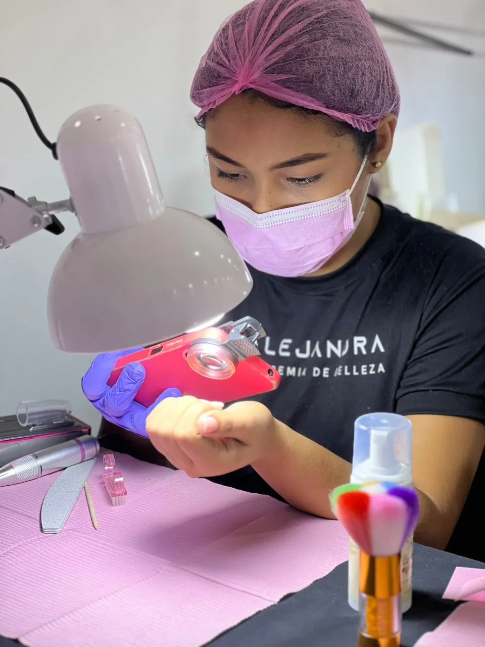 Trabajo con uñas